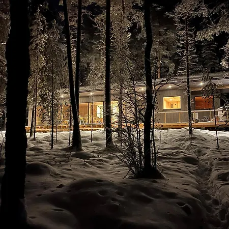 A Unique Lakeside Chalet *
