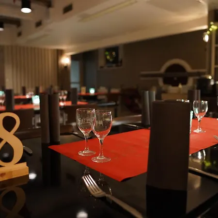Metsaehirvas Hotel