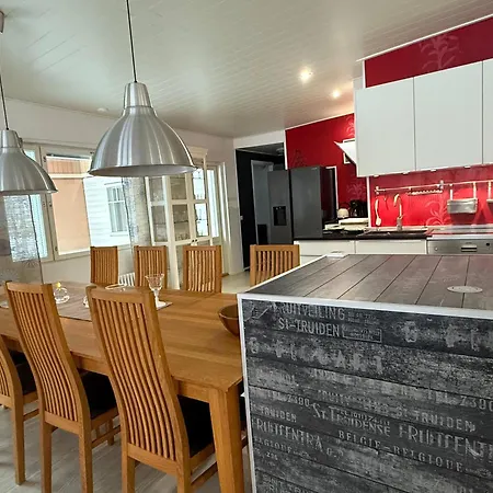 Apartment Big Family House For Groups And Families *