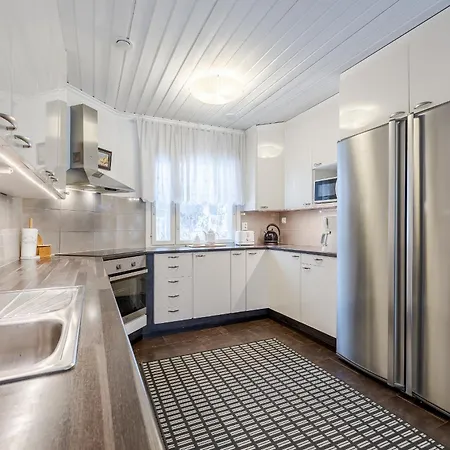 Riverside For Families - Beautiful House Near Santa Claus Village
