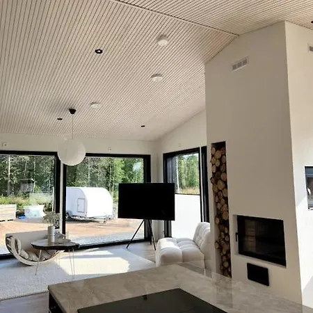 Villa Rovaniemi, House Next To Santa Claus Village