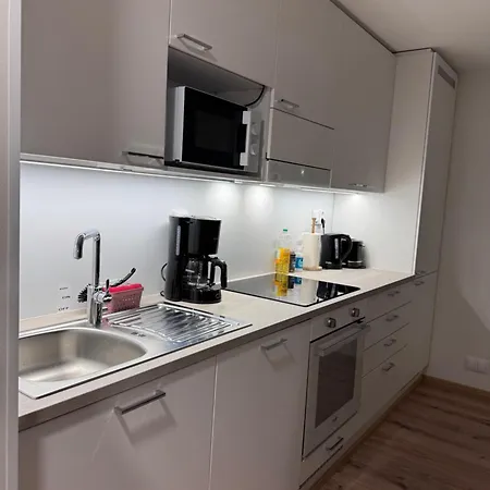 Kosmik Penthouse *