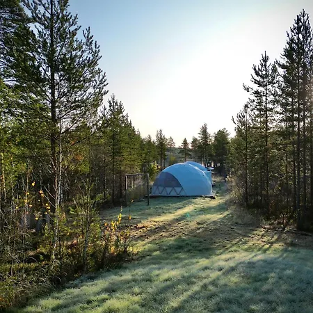 Aurora Igloo Fireplace-heated Tents In A Secret Forest With Private Jacuzzi And Shared Sauna Bathroom And Dog Friendly *