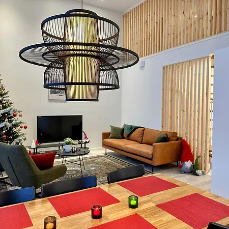 Apartment New 3 Bedroom Close To Arctic Circle *