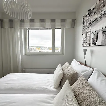 Aurora Penthouse & *