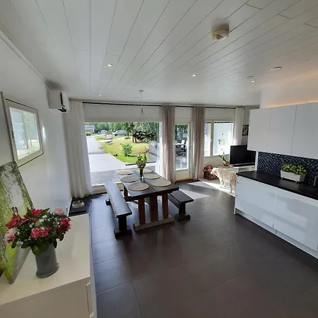 Korento - Private House With Warm Hut & Sauna Apartment *