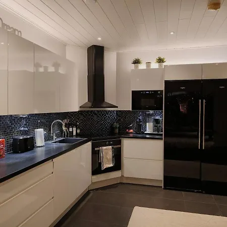 Apartment Korento - Private House With Warm Hut & Sauna Rovaniemi