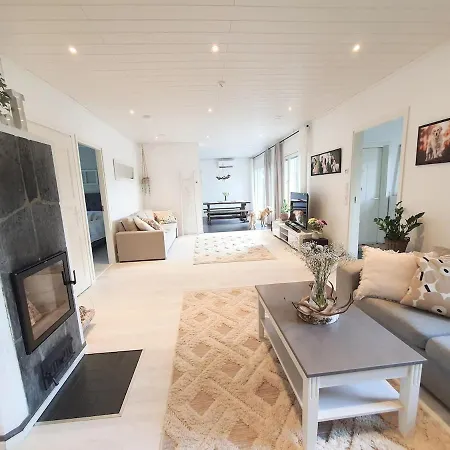 Apartment Korento - Private House With Warm Hut & Sauna