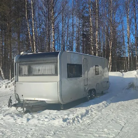 Campingplatz Northern Lights Camper *