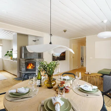 The Luna Lounge, With Sauna * Rovaniemi