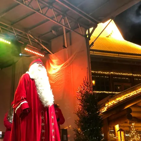 Leirintäalueet Santa Village Northern Lights Box Rovaniemi
