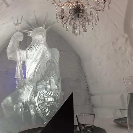 Station touristique Glass Rovaniemi