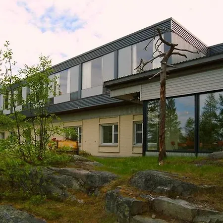 Lapland Sky Ounasvaara 4*