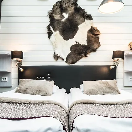 Santa's Igloos Arctic Circle 5*