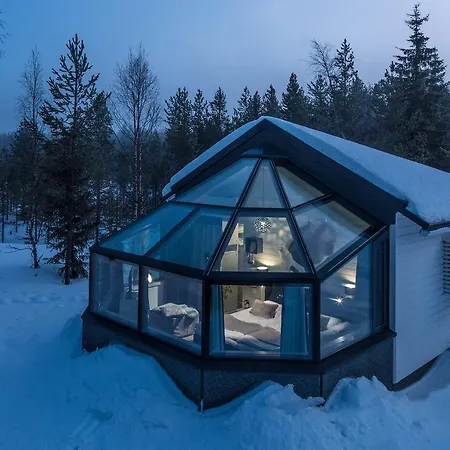 Hotel Santa's Igloos Arctic Circle