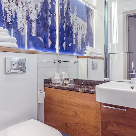 Hotel Arctic City 4*