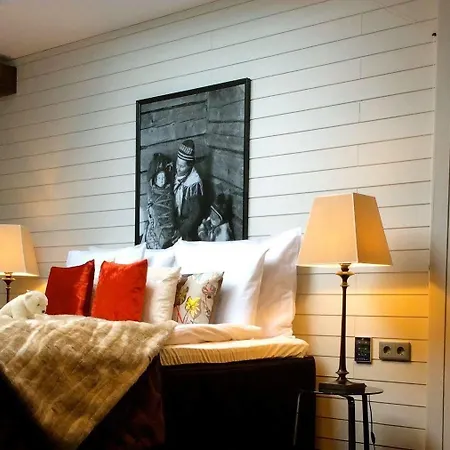 Arctic Light Hotel