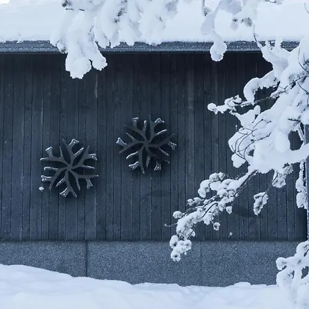 Santa's Igloos Arctic Circle 5* Rovaniemi