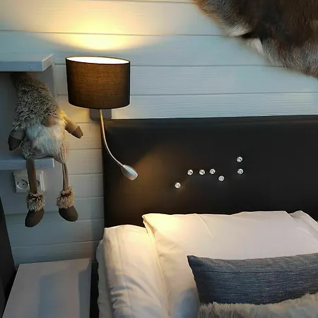 Santa's Igloos Arctic Circle 5*