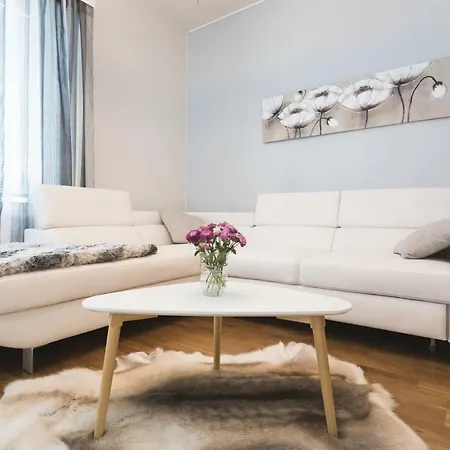 Tuomas' Luxurious Suites, Kitka. Apartment *