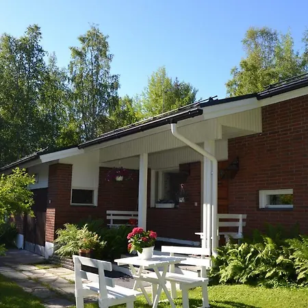 Villa House Olkka By The River Rovaniemi