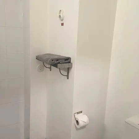 Apartment Center 4