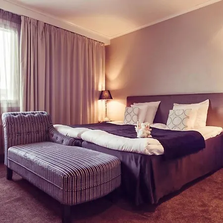 Hotel Arctic City 4*