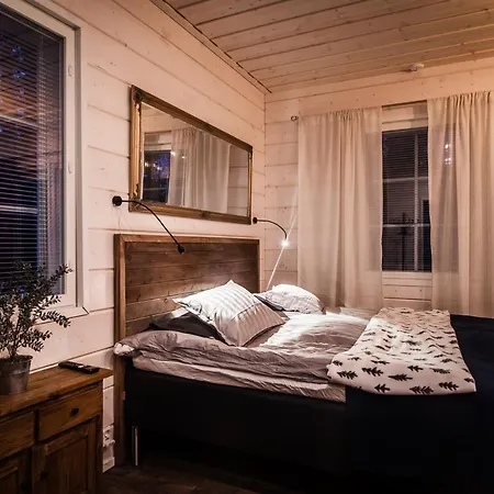 Happy Fox Aparthotel 3*