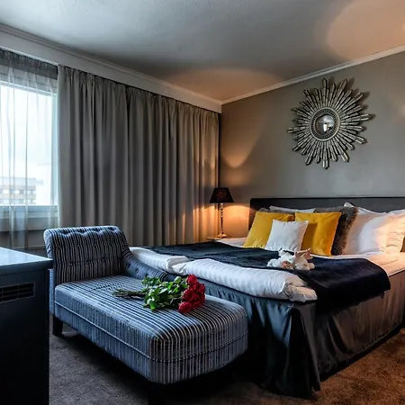 Arctic City Hotel 4*